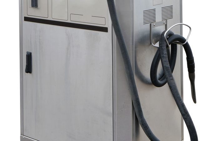 Mit Ultraschallwellen zur effizienten Reinigung von Kleinteilen für die Industrie